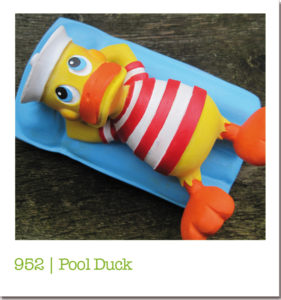 952 | Pool Duck